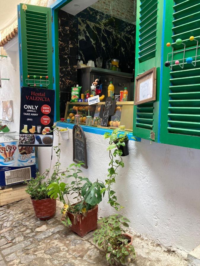 Hostal Valencia - Private Room With Bathroom Chefchaouen Ngoại thất bức ảnh
