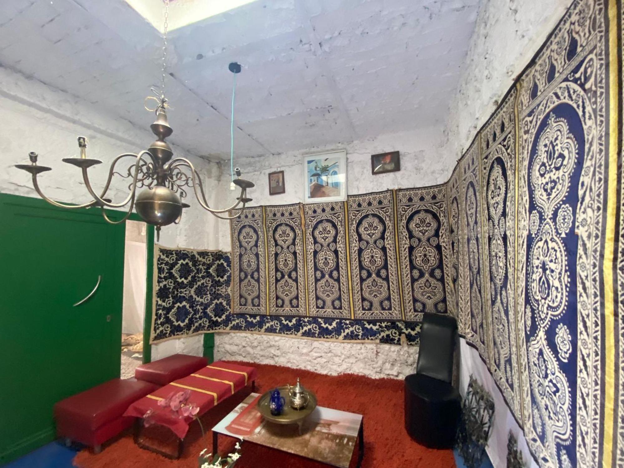 Hostal Valencia - Private Room With Bathroom Chefchaouen Ngoại thất bức ảnh